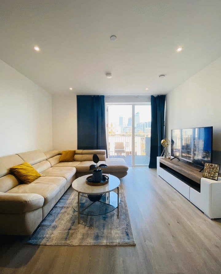 Luxury Canal Penthouse near Canary Wharf