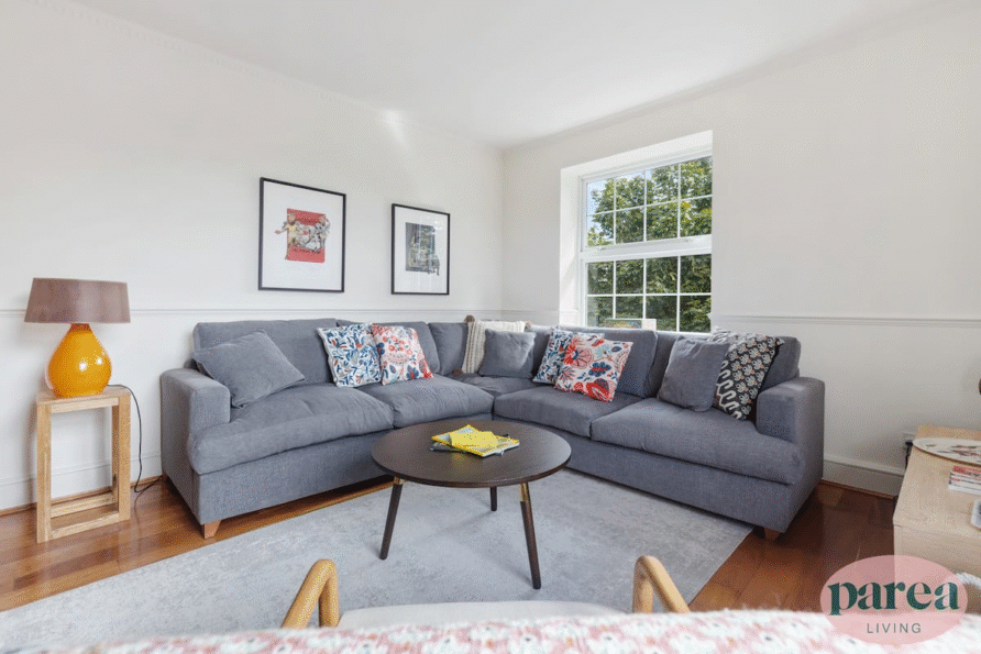 Cosy & Spacious Flat in Islington w/ Dyson Fans