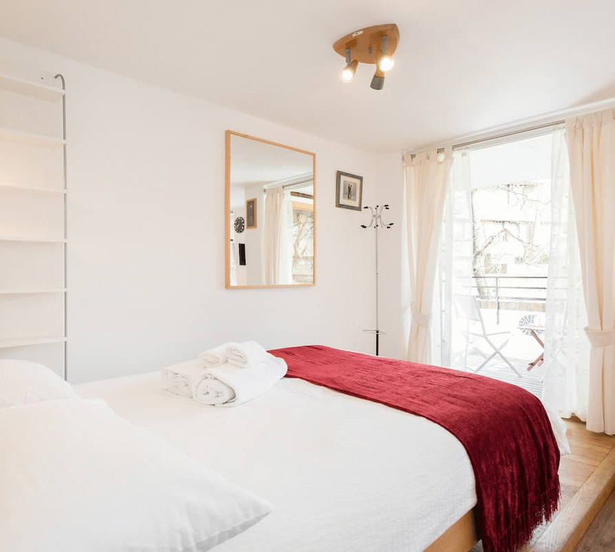 St Katharine Dock – Tower Bridge – Studio