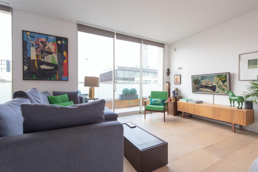 TRENDY ART FLAT – best Shoreditch location