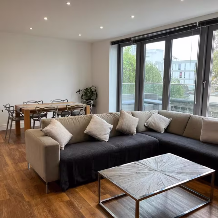 Central 3bd Bermondsey Penthouse