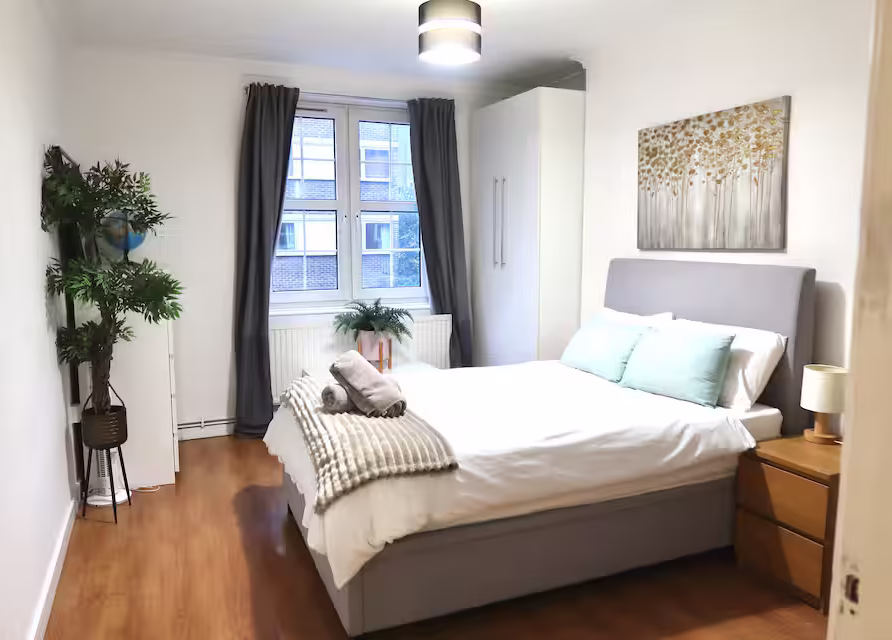 Cosy Islington 3BR w city views