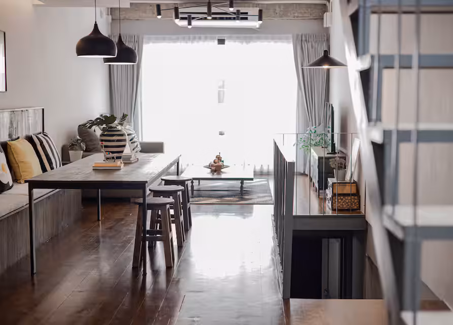 Designed townhouse | 3 bedrooms/4 bathrooms | near BTS + free pick up